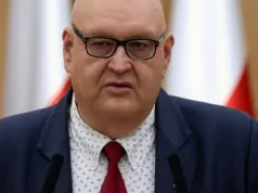 Pilne: Prezes TK Święczkowski i zastępca zawieszeni. Trybunałem kieruje sędzia Korwin-Piotrowska