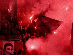 Kibice Legii na stadionie Górnika. Gorąco przed meczem