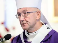 Głos Kościoła w sprawie kryzysu wokół TK. Abp Galbas zwrócił się do Polaków