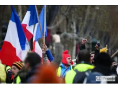 Zmiana trasy demonstracji w Paryżu wywołuje sprzeciw studentów i związków